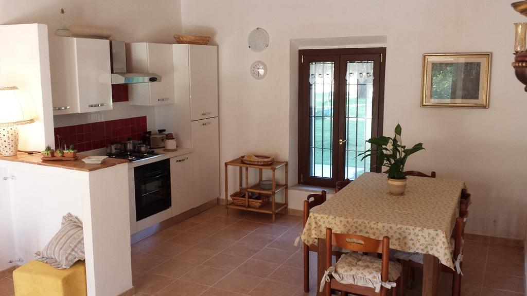 Agriturismo Casal Taccone Apartman Tarquinia Kültér fotó